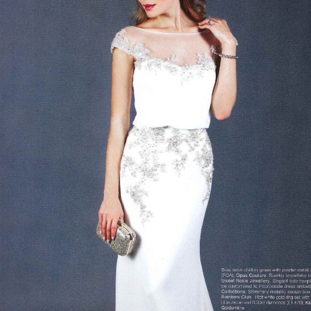 White Cap Sleeve Bateau Neckline Wedding Gown Sz 12